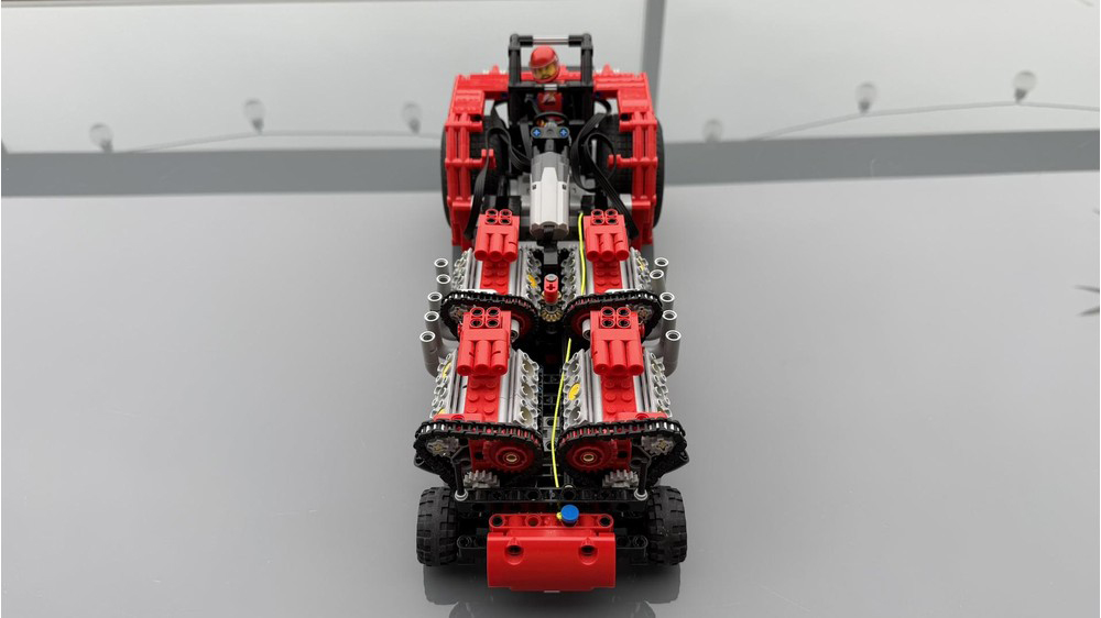 MOC Tractor puller, Urban Farm - огляд і ціна Urban Farming Building