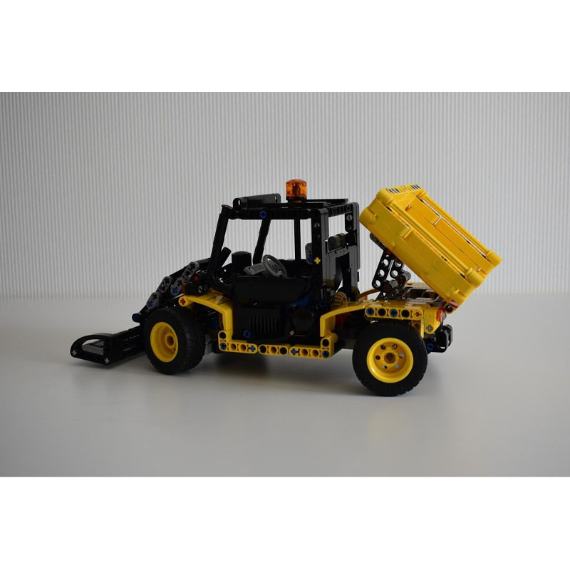 MOC-39974 Urban Farm Agricultu - огляд і ціна Urban Farming Building